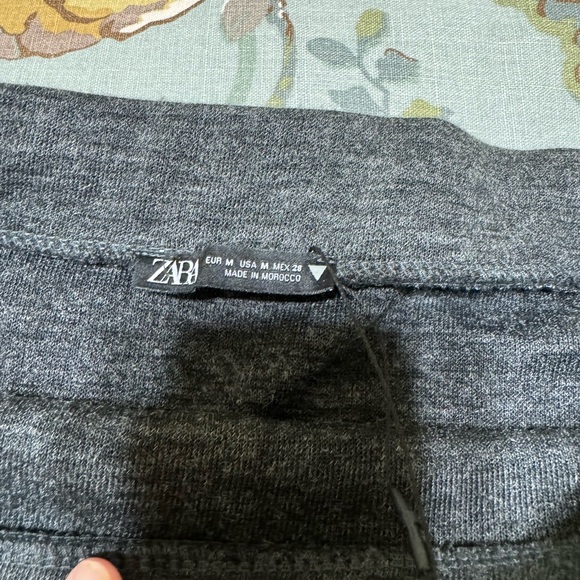 NWT Zara Gray Handkerchief Skirt - Picture 4 of 5